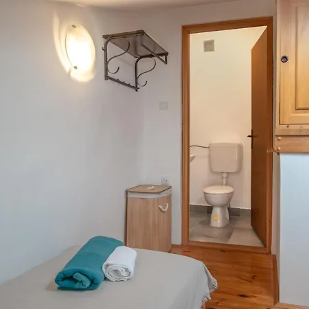 Amorino By Interhome *