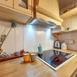 Amorino By Interhome كريس